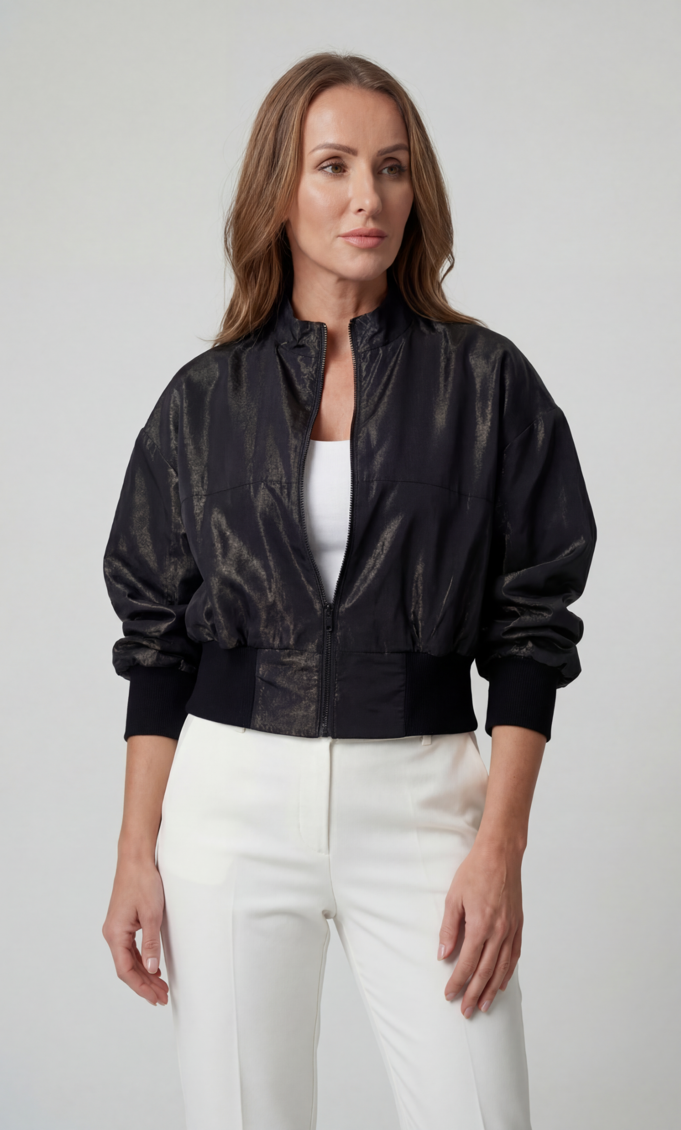 Lesklá bombera čierna