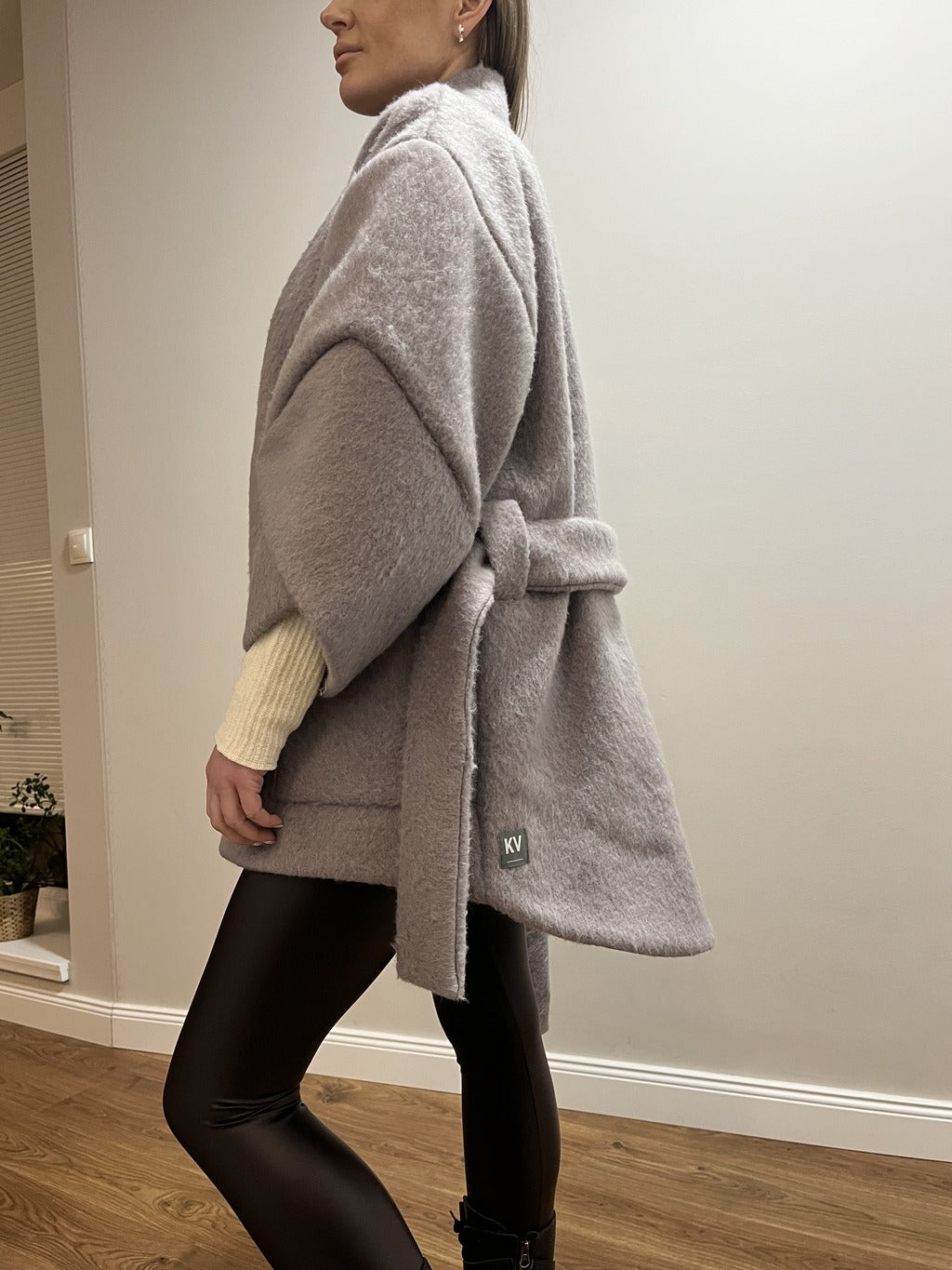 Kabátik z ľahkého flaušu